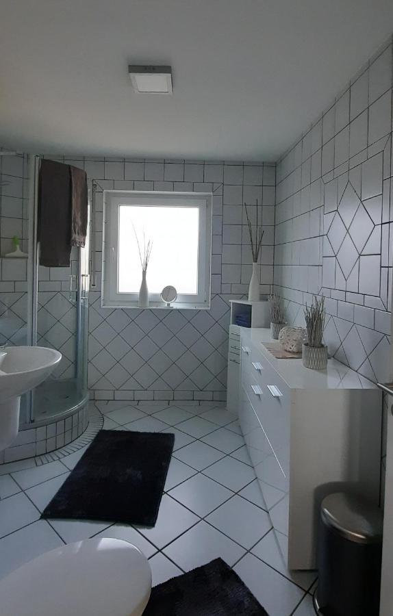 Ferienwohnung Windhagen Ngoại thất bức ảnh