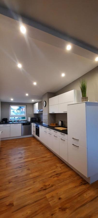 Ferienwohnung Windhagen Ngoại thất bức ảnh